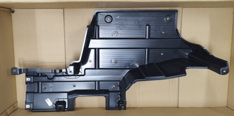 Левая нижняя защита задней панели пола GAC GS8II