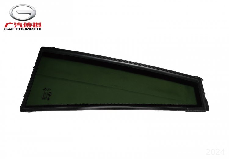 Треугольное стекло правой задней двери GAC GS8II